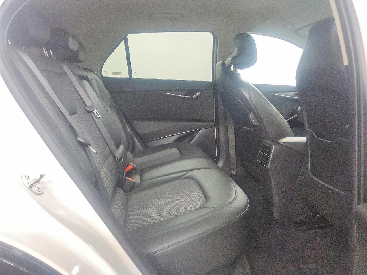 Kia Niro 0.0l Ev Wind, снимка 11 - Автомобили и джипове - 54903044