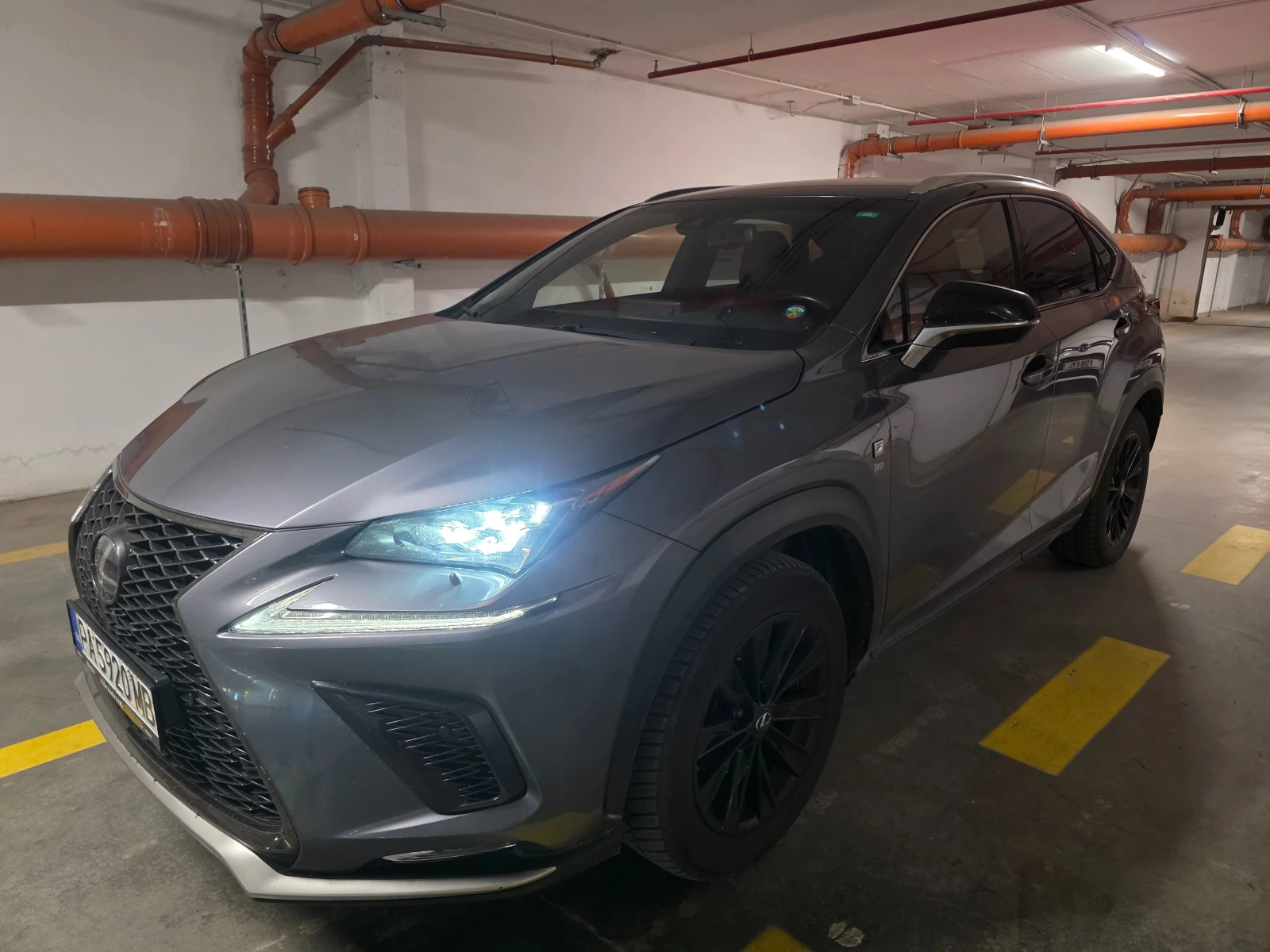 Lexus NX 300h 2.5, снимка 2 - Автомобили и джипове - 54921035