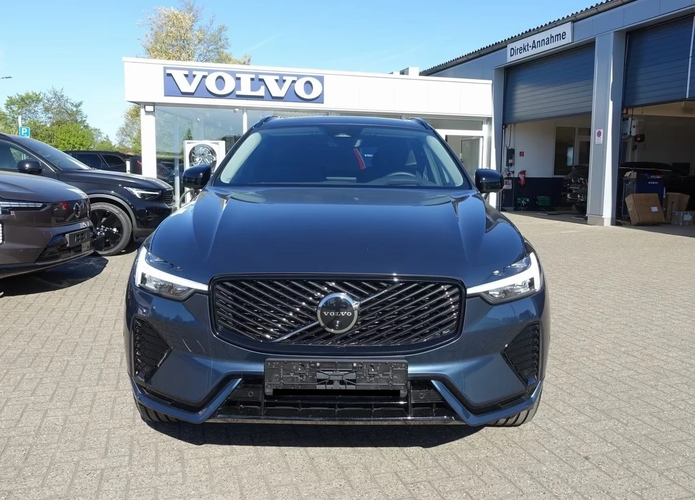 Volvo XC60 NEW 2026 B5 AWD Plus Dark, снимка 5 - Автомобили и джипове - 55569882