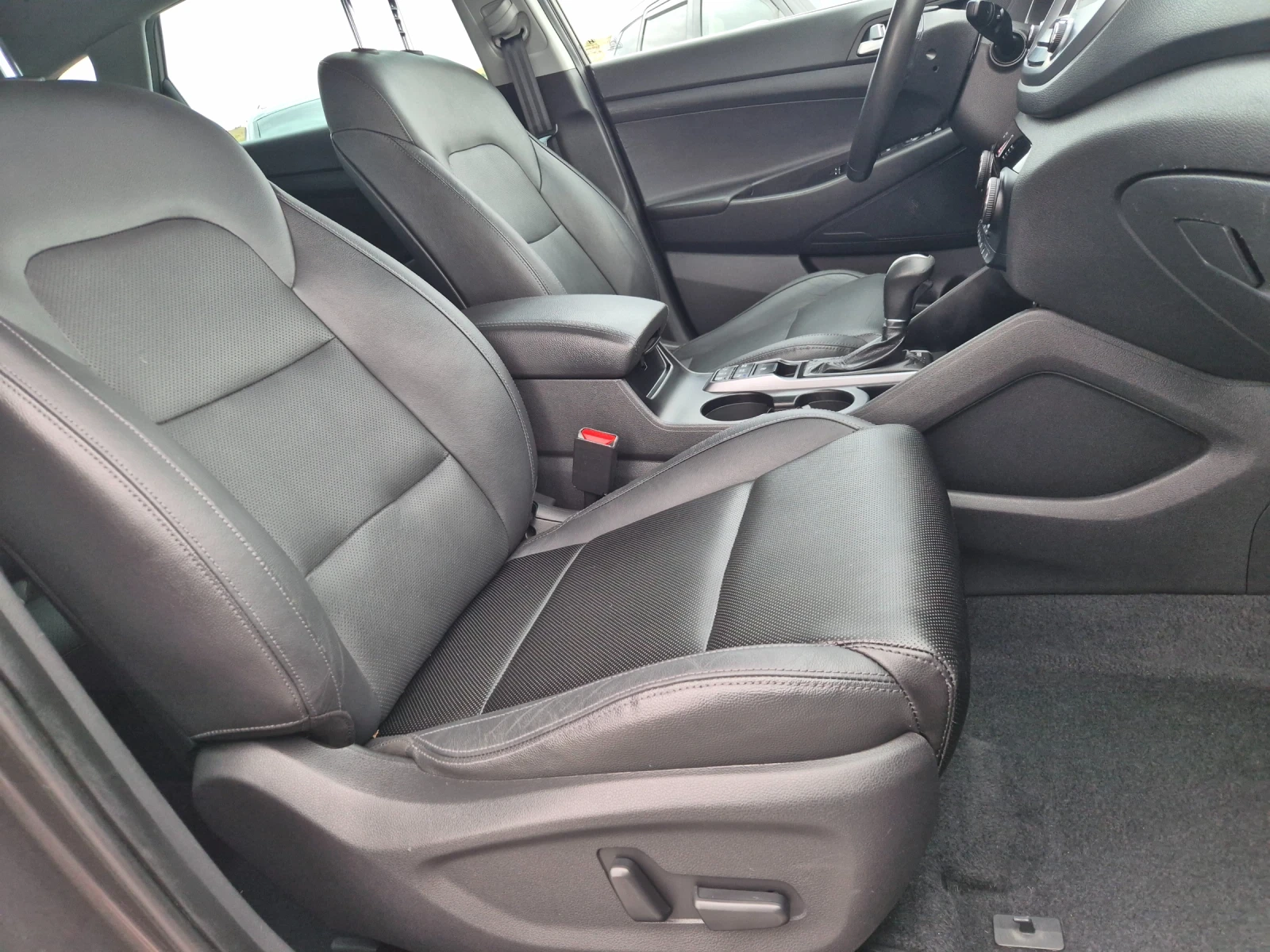 Hyundai Tucson 2.0 CRDI 4x4 FULL | Mobile.bg � ����������� 11
