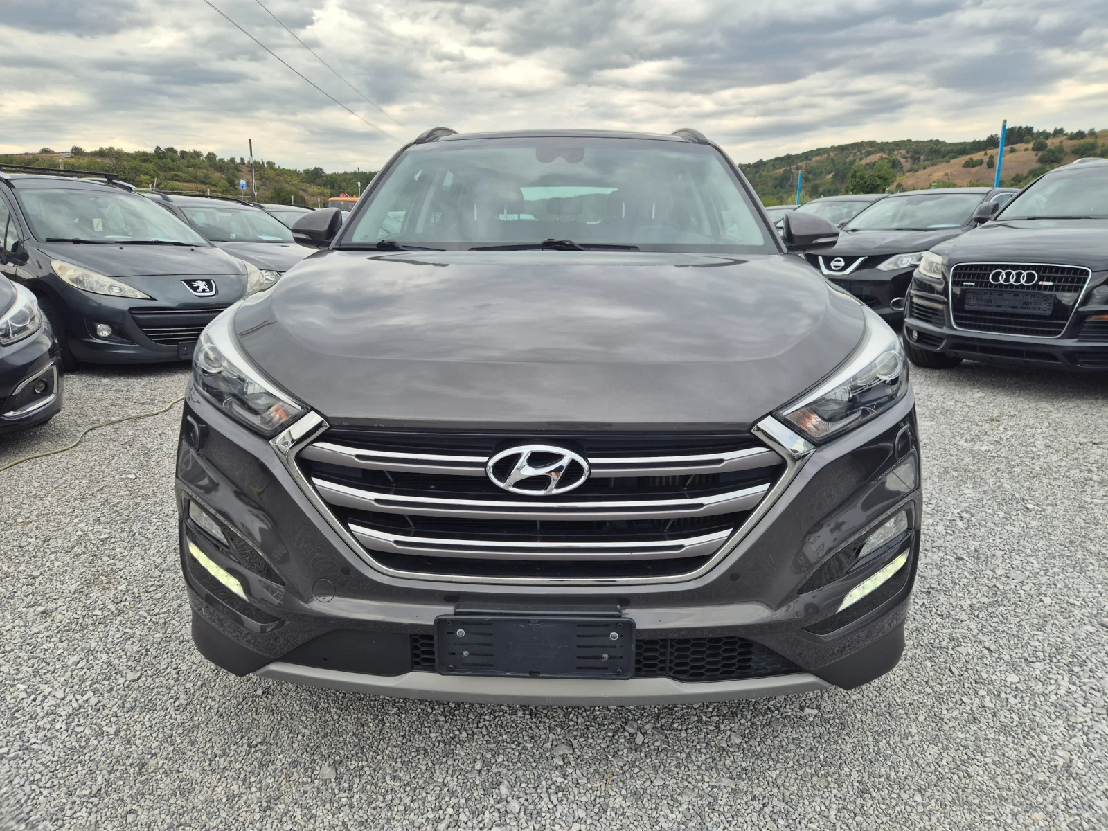Hyundai Tucson 2.0 CRDI 4x4 FULL | Mobile.bg � ����������� 4