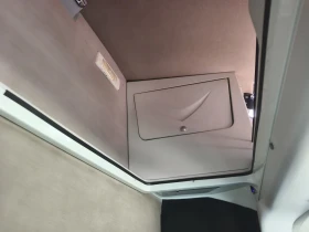 Iveco Daily АВТОМАТ//ДВОЙНА КАБИНА//ЛЕД//ЛИЗИНГ//ПАДАЩ БОРД /, снимка 12