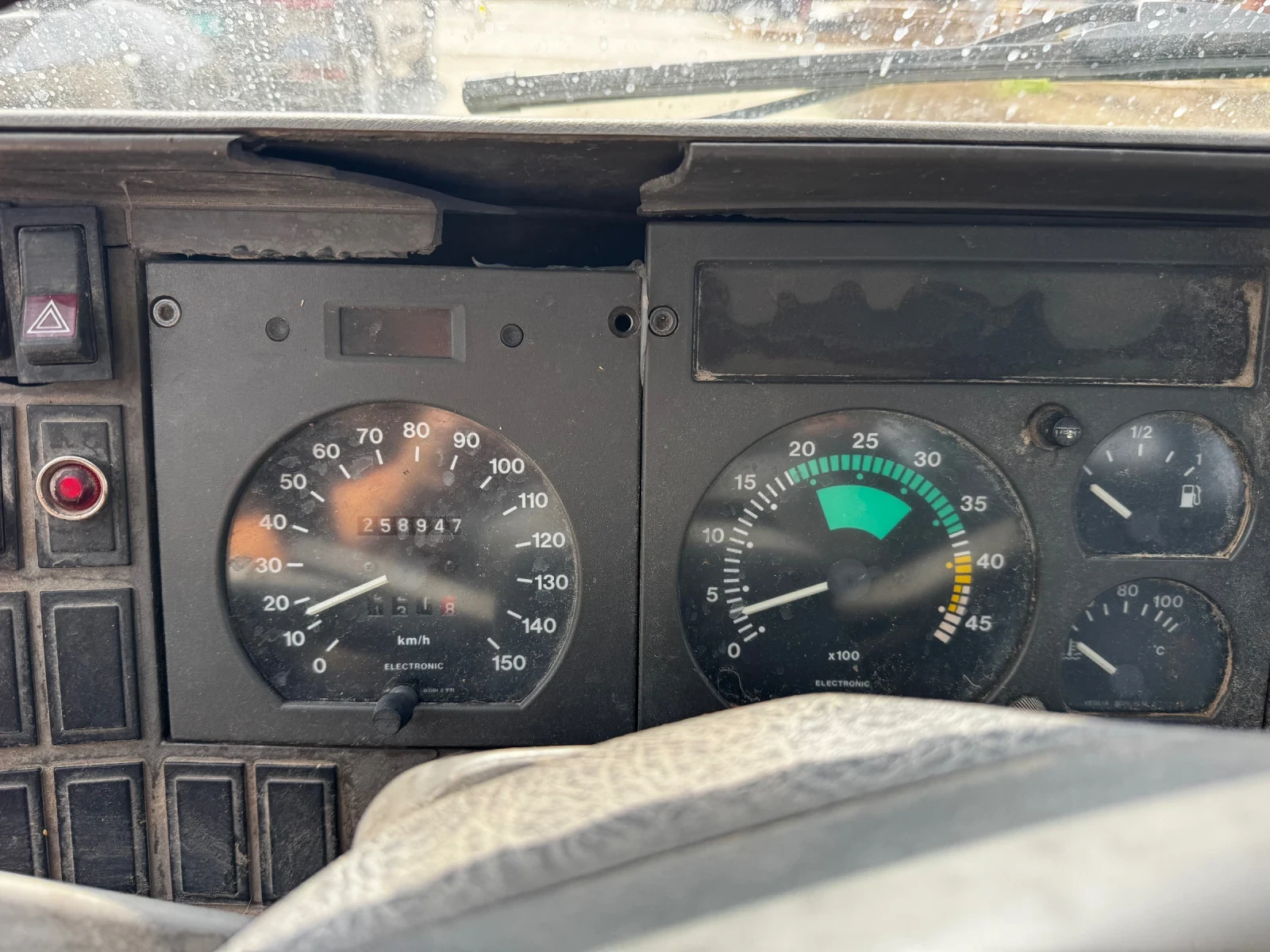 Iveco Daily 3510* 2.5TD* 100к.с.* Двойна гума, снимка 12 - Бусове и автобуси - 56199881
