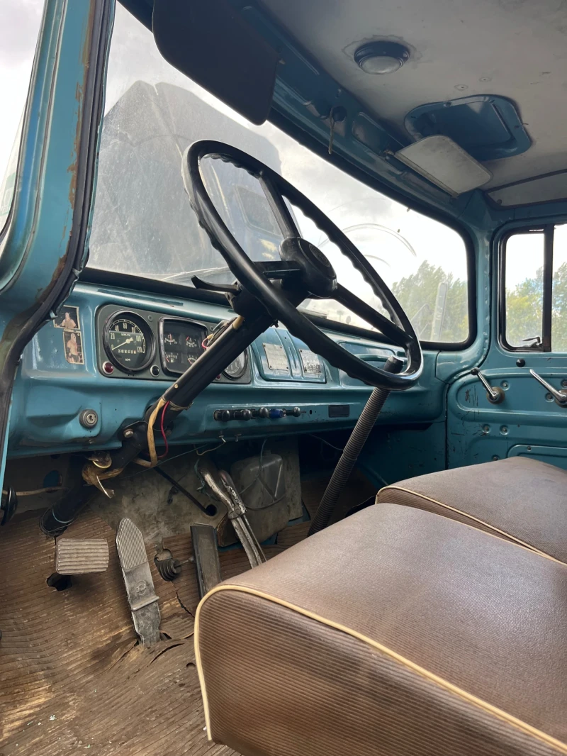 Zil 130 Нов, снимка 6 - Камиони - 47207723