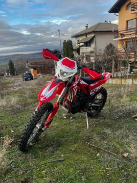 Beta Rr Xtrainer, снимка 1