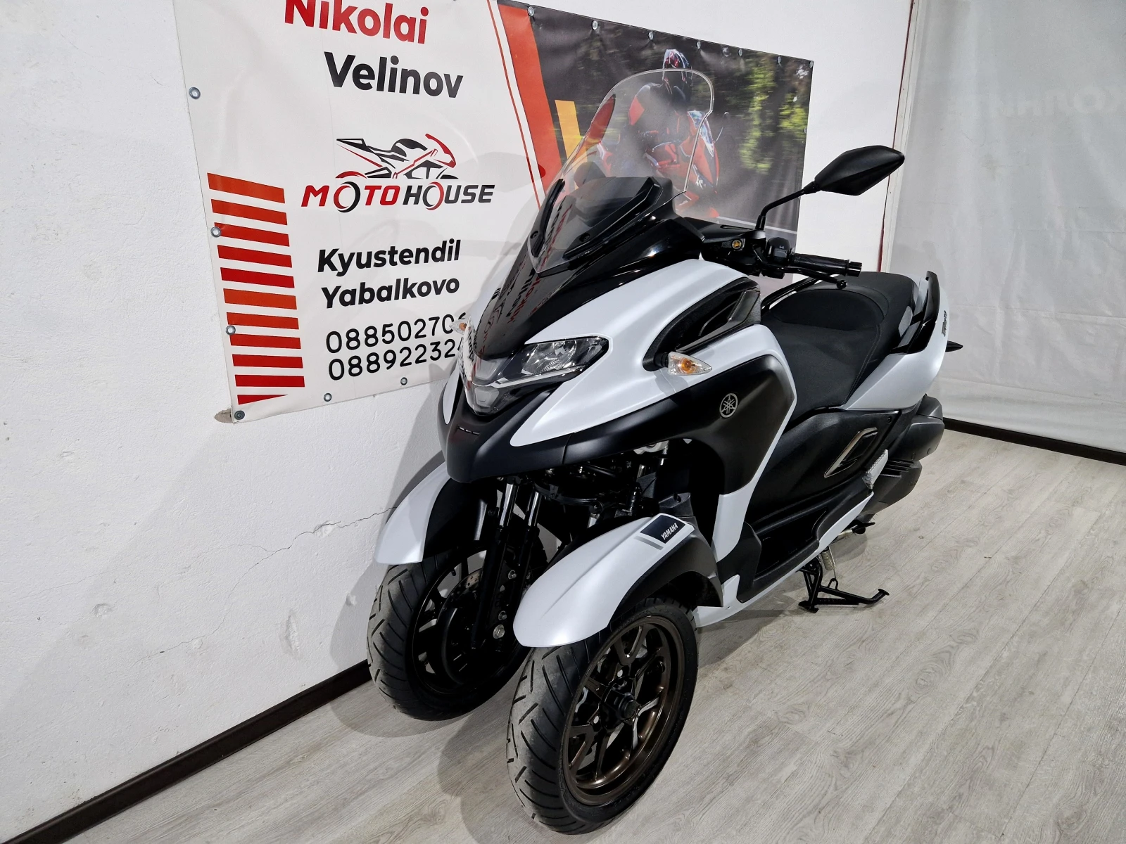 Yamaha Tricity 300ie, Led, 2022г.Keyless , снимка 5 - Мотоциклети и мототехника - 55599425