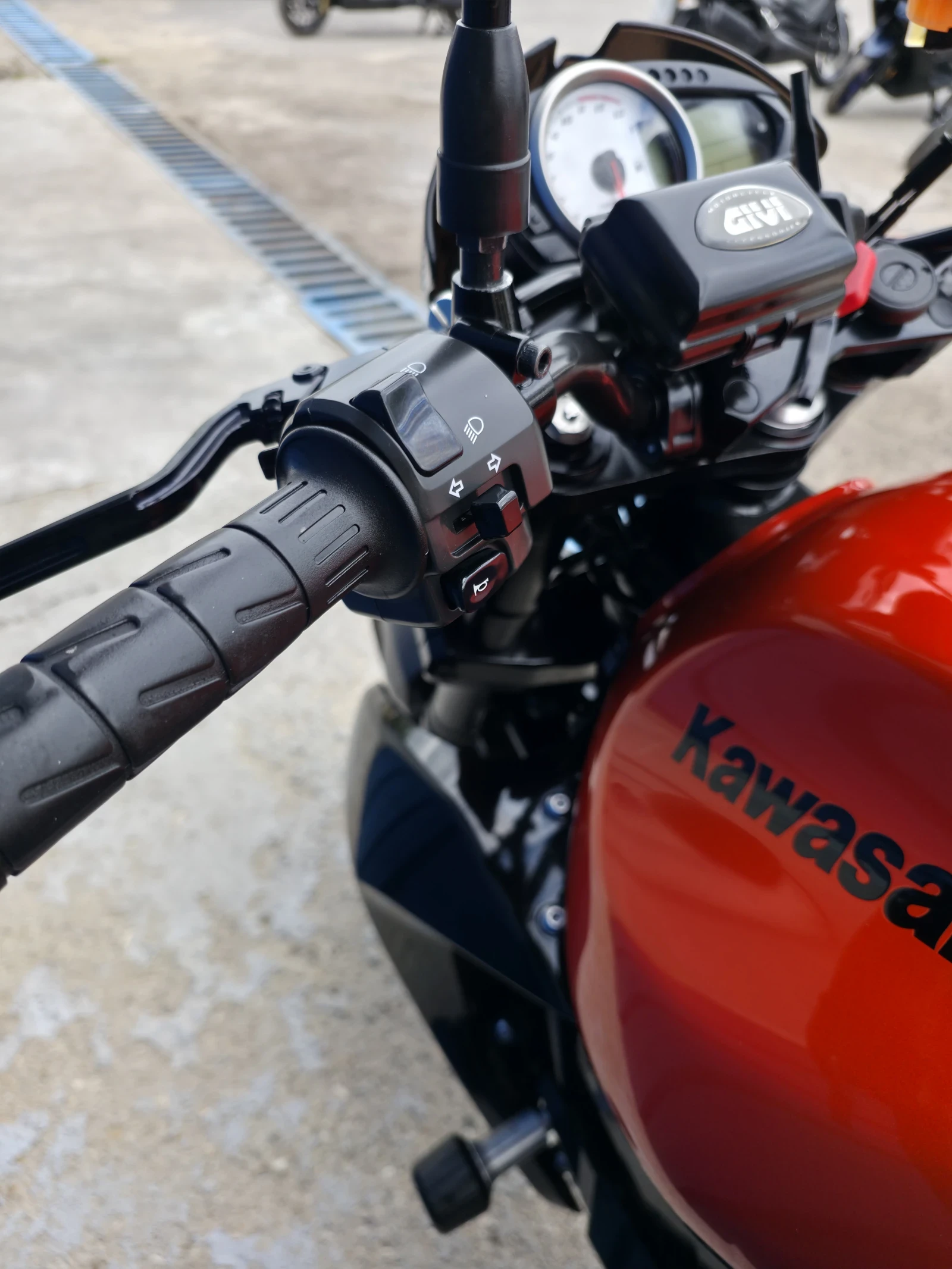 Kawasaki Z 1000, снимка 7 - Мотоциклети и мототехника - 56202739