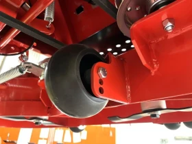 Сенокосачка Друга марка Хидростатична косачка с нулев радиус марка Deleks , снимка 4