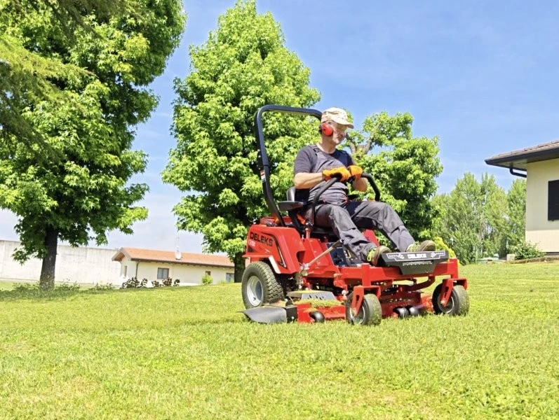        Deleks  | Mobile.bg   12