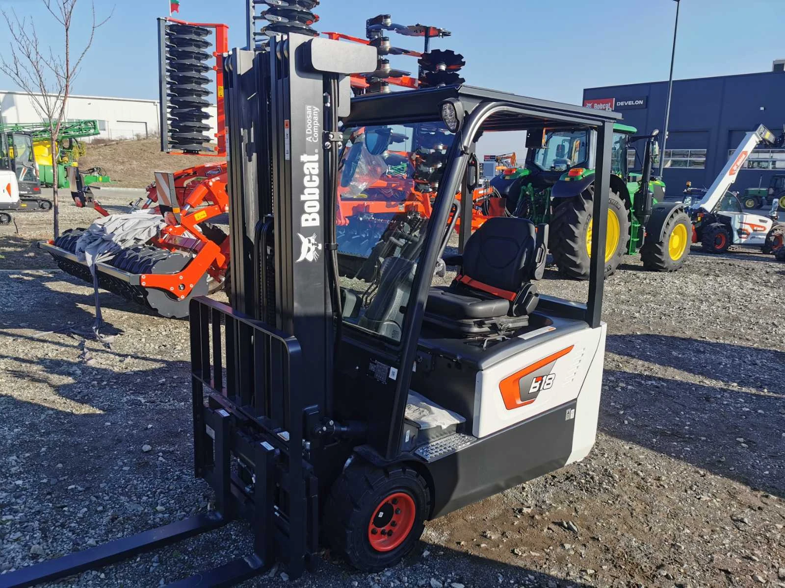 ���������� Bobcat B18T-7 | Mobile.bg � ����������� 1