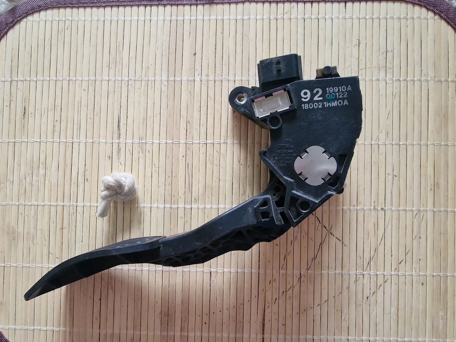 180021HMOA ����� ��� NISSAN MICRA K13 92 1991OA00122 180021HM0A | Mobile.bg � ����������� 2