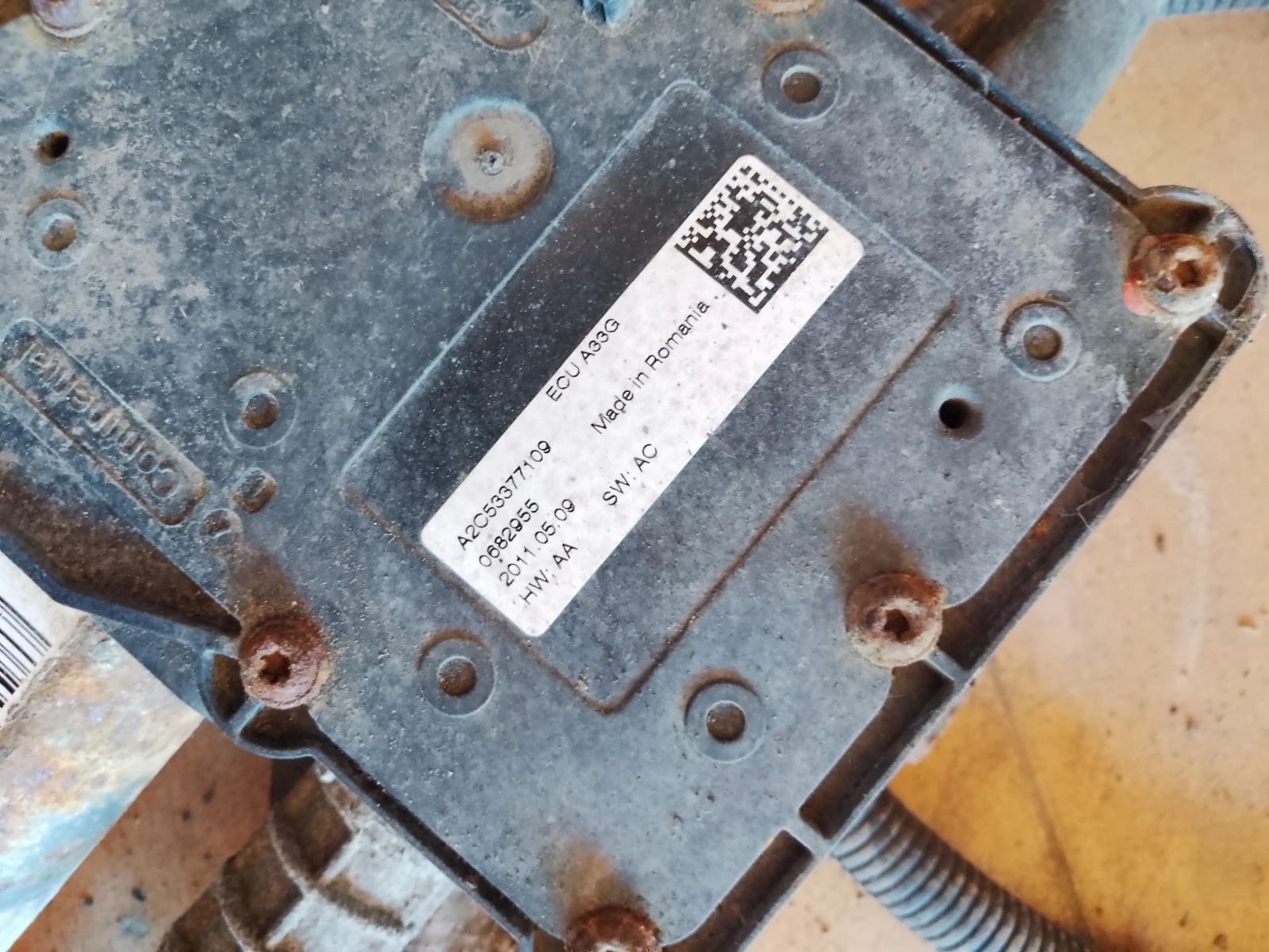 13334738     J 2011 253395288 | Mobile.bg   3