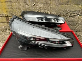 Рено клио десен фар 2025 г.