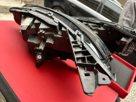 Рено клио десен фар 2025 г., снимка 7 - Части - 53476555