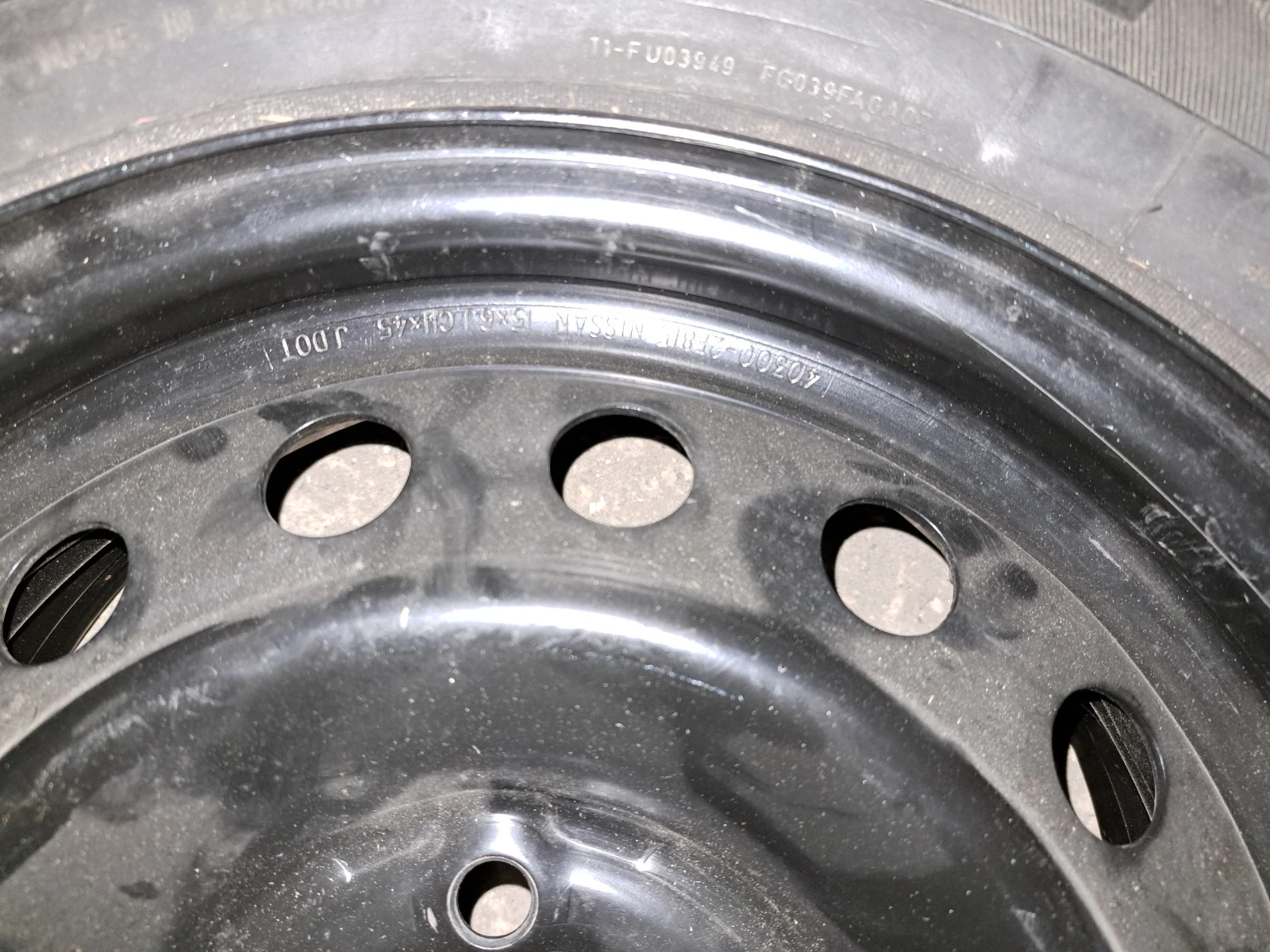    185/65R15  Nissan Almera | Mobile.bg   3