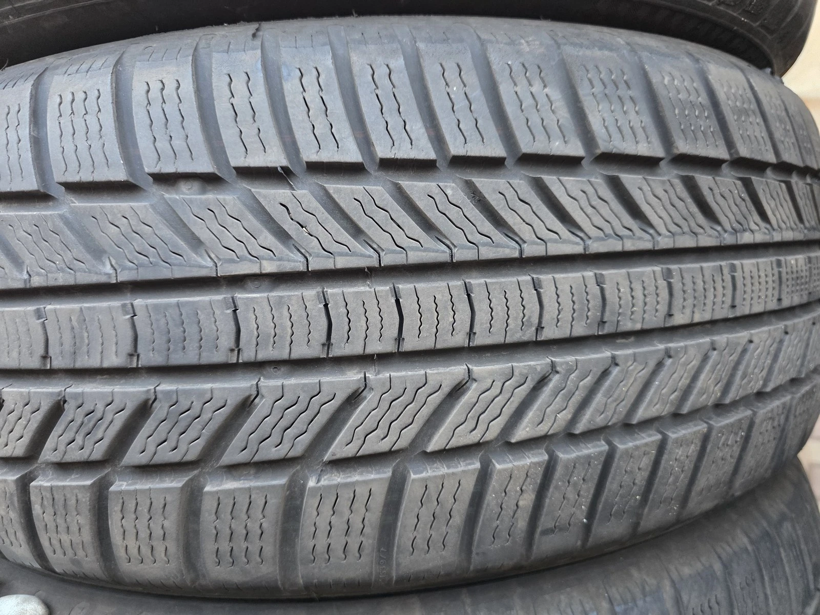 ���� 215/55R17 | Mobile.bg � ����������� 2