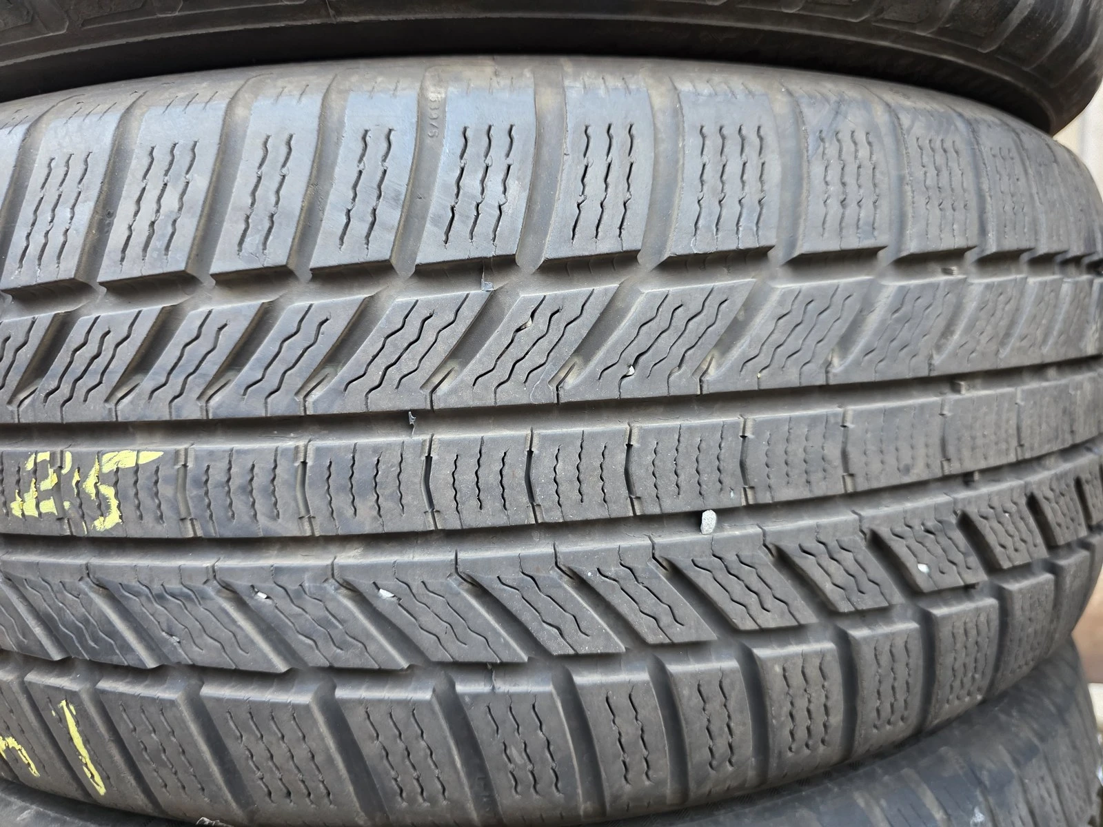 ���� 215/55R17 | Mobile.bg � ����������� 3