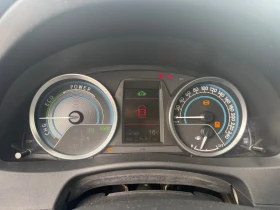 Toyota Auris HYBRID, снимка 10