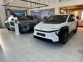 Toyota bZ4X Executive, снимка 2