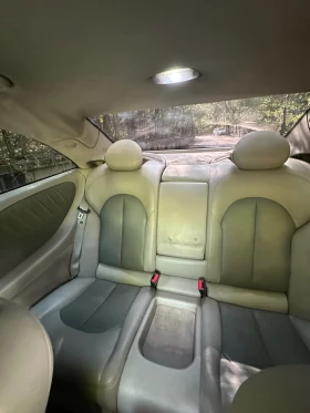 Обява за продажба на Mercedes-Benz CLK 270cdi ~6 300 лв. - изображение 9