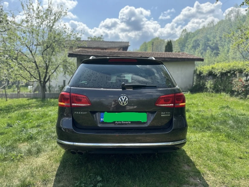 VW Passat B7, снимка 2 - Автомобили и джипове - 46704778