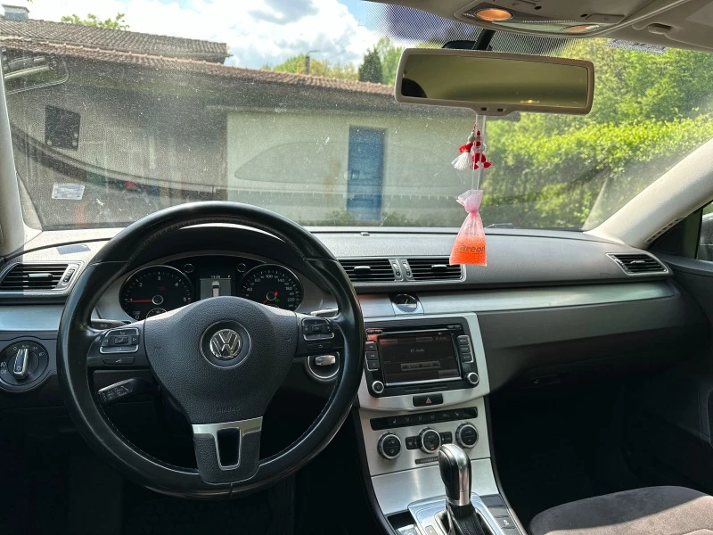 VW Passat B7, снимка 9 - Автомобили и джипове - 46704778