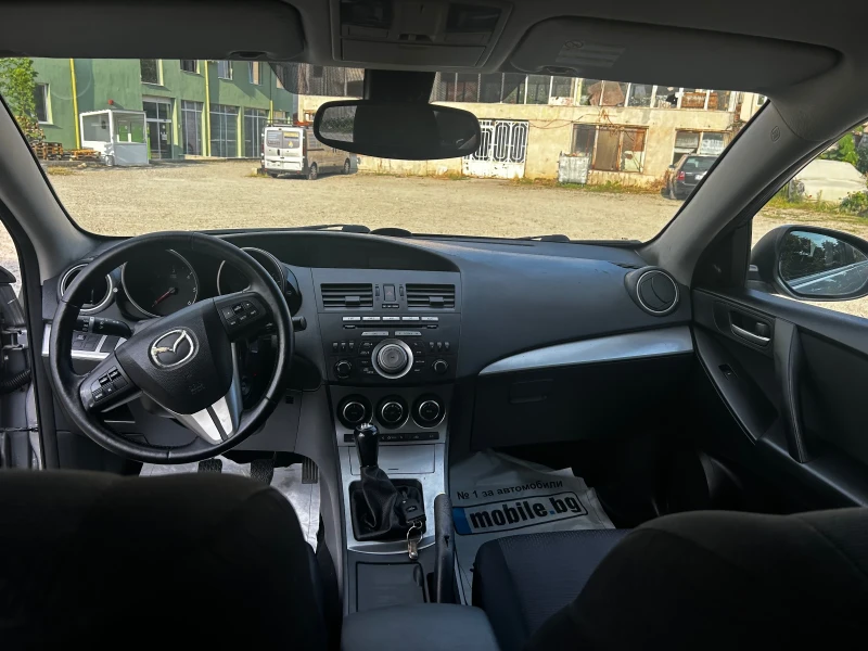 Mazda 3 1.6 , снимка 10 - Автомобили и джипове - 47050623