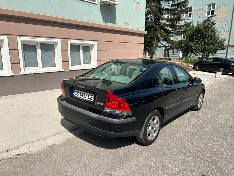 Volvo S60, снимка 3 - Автомобили и джипове - 47780431