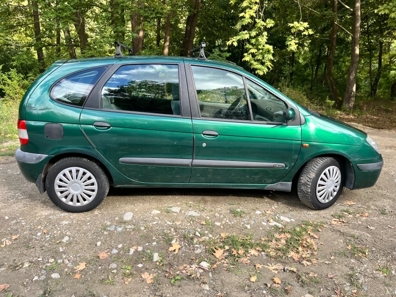 Renault Scenic 1.9 dCi, снимка 2 - Автомобили и джипове - 47240152