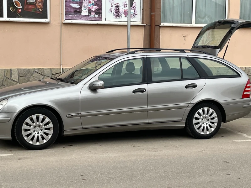 Mercedes-Benz C 200 Facelift, снимка 3 - Автомобили и джипове - 48766682