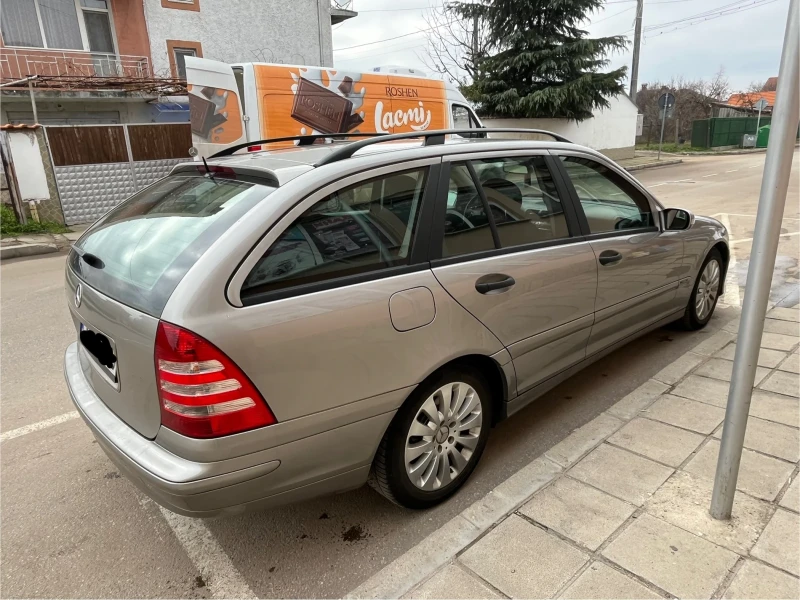 Mercedes-Benz C 200 Facelift, снимка 9 - Автомобили и джипове - 48766682