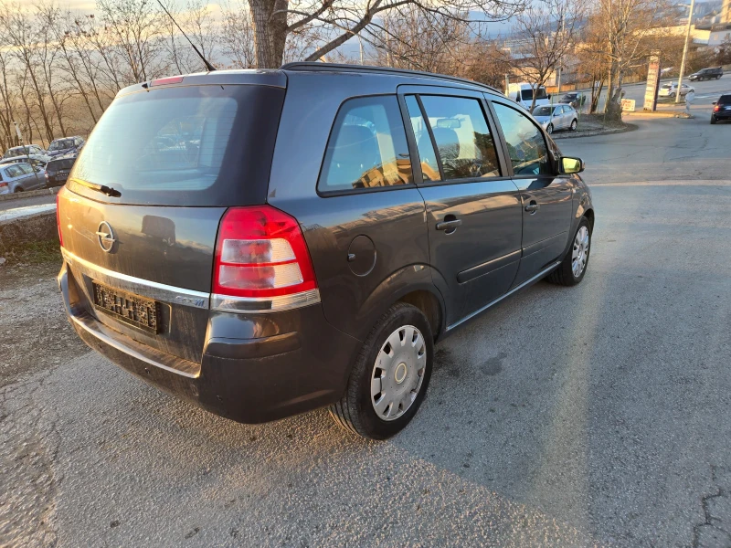 Opel Zafira 1.6 i metan, снимка 6 - Автомобили и джипове - 48962568