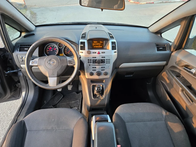 Opel Zafira 1.6 i metan, снимка 9 - Автомобили и джипове - 48962568