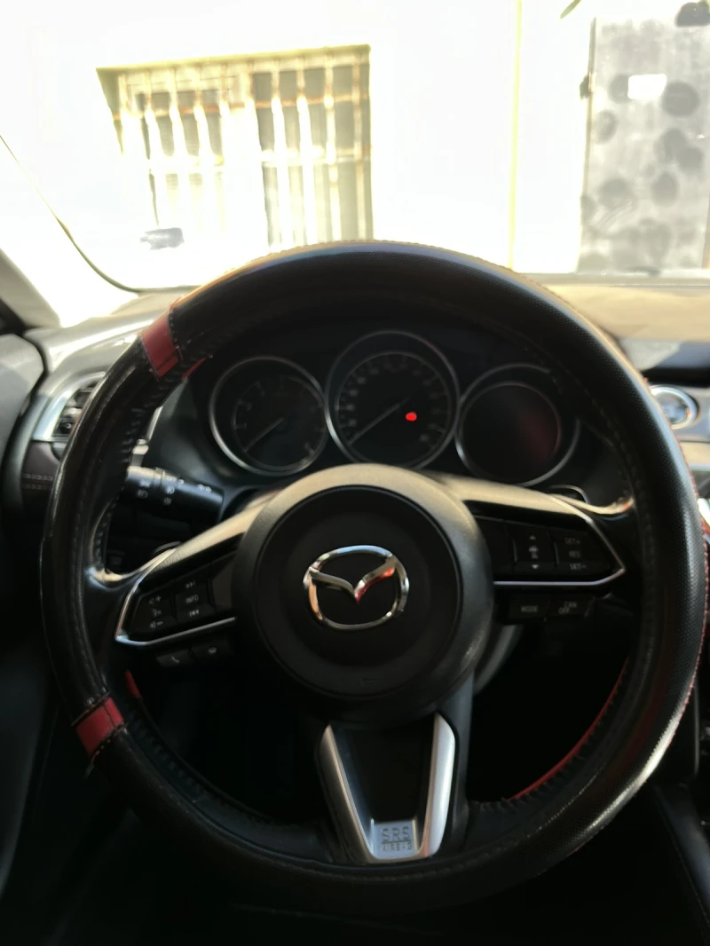 Mazda 6, снимка 13 - Автомобили и джипове - 49421813