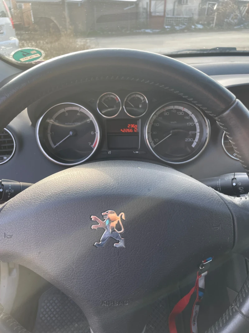 Peugeot 308 SW 6+ 1, снимка 7 - Автомобили и джипове - 53155273