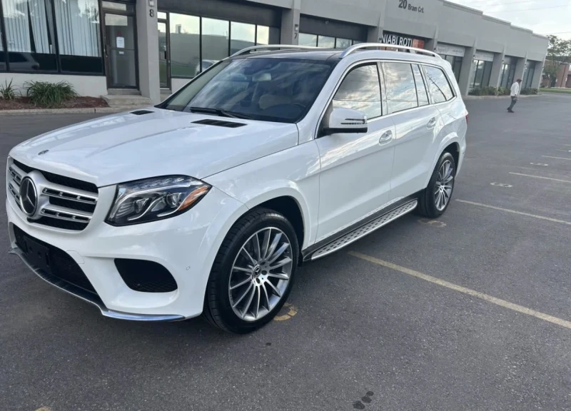 Mercedes-Benz GLS 450 AMG * * DISTRONIC * * CLEAN CARFAX * * АВТО КРЕДИТ, снимка 2 - Автомобили и джипове - 53181045