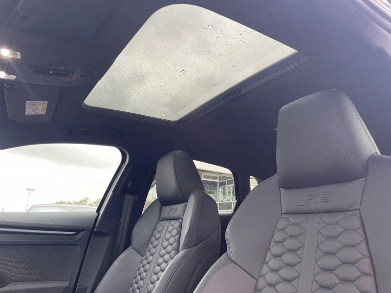 Audi Rs3 2.5 TFSI/FACELIFT/SPORTBACK/HEAD UP/PANO/SONOS/, снимка 8 - Автомобили и джипове - 53267128