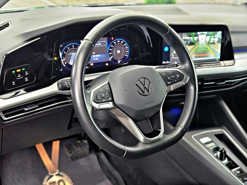 VW Golf R-LINE/1.5TSI/131PS/7DSG/CAMERA/AMBIENT/KEYLESS, снимка 11 - Автомобили и джипове - 53411679