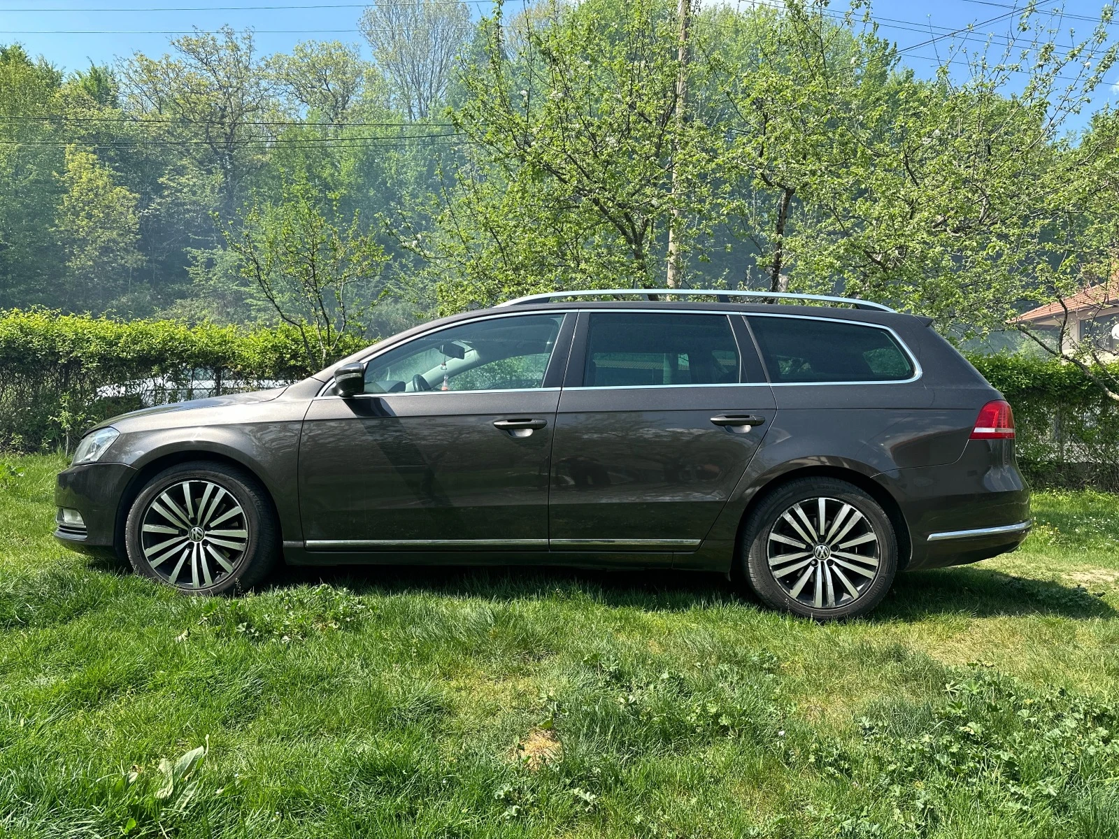 VW Passat B7 - изображение 10