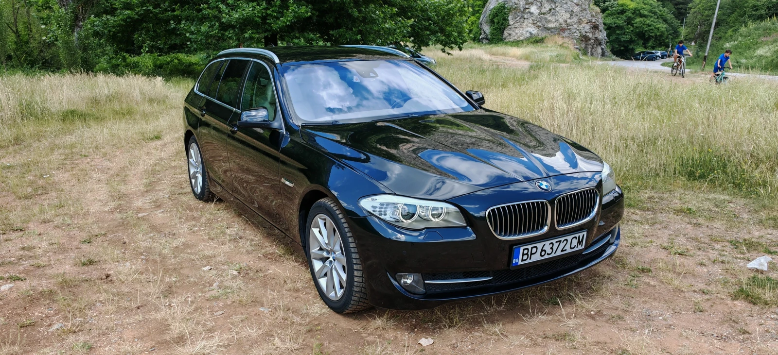 BMW 530 D X-xrive Keyless 360 view Напълно Обслужен 258к.с - изображение 3