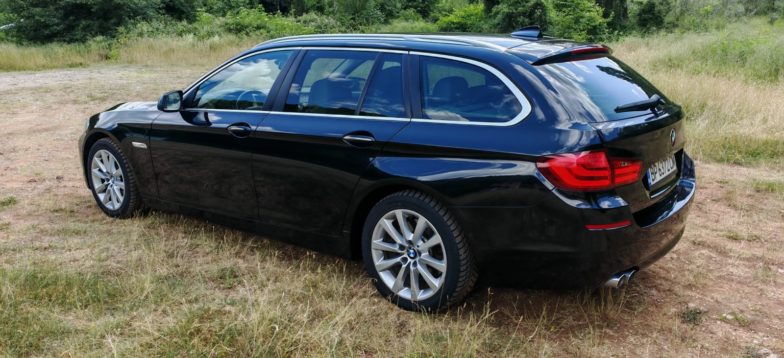BMW 530 D X-xrive Keyless 360 view Напълно Обслужен 258к.с - изображение 6