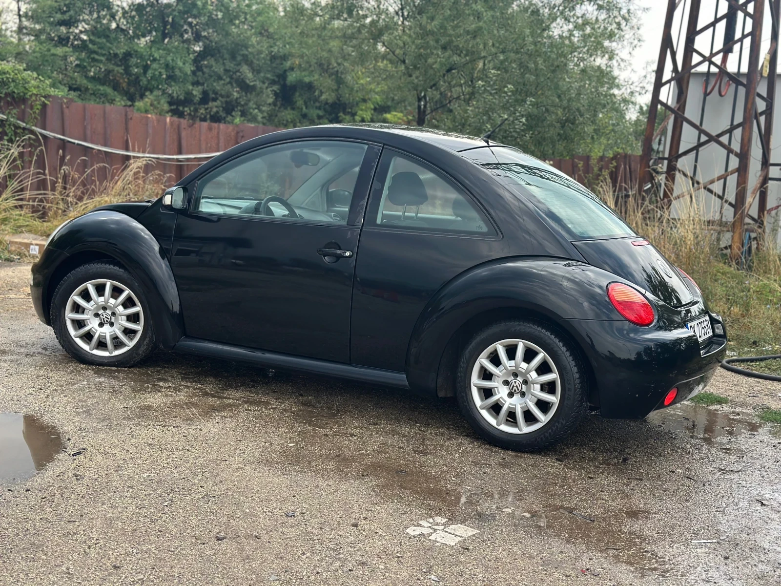 VW New beetle 1.9 TDI 101 к.с - изображение 4