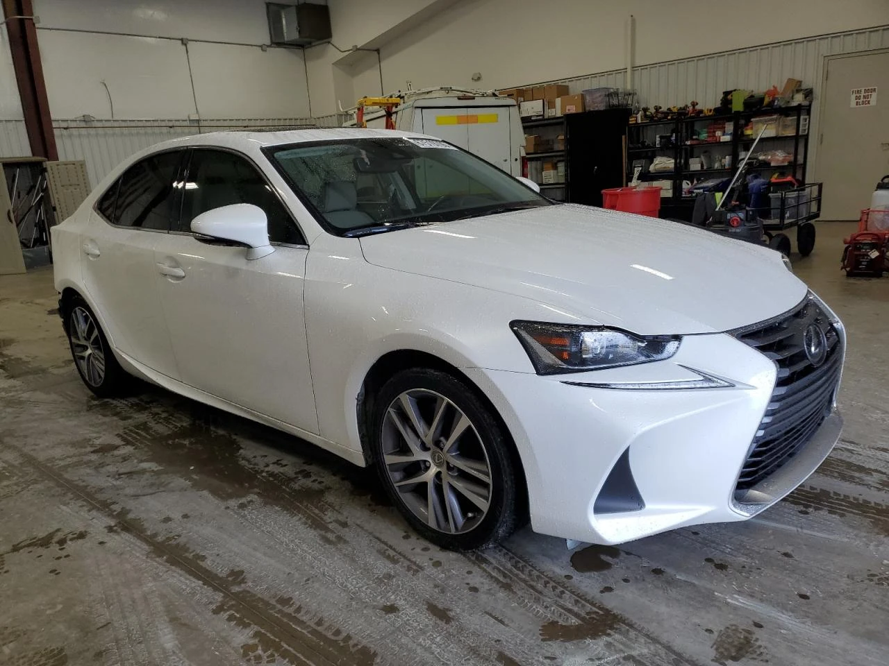 Lexus IS 300  - изображение 4