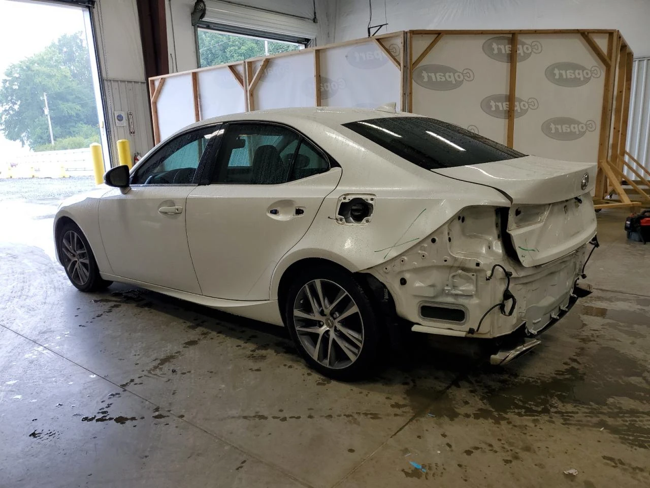 Lexus IS 300  - изображение 2