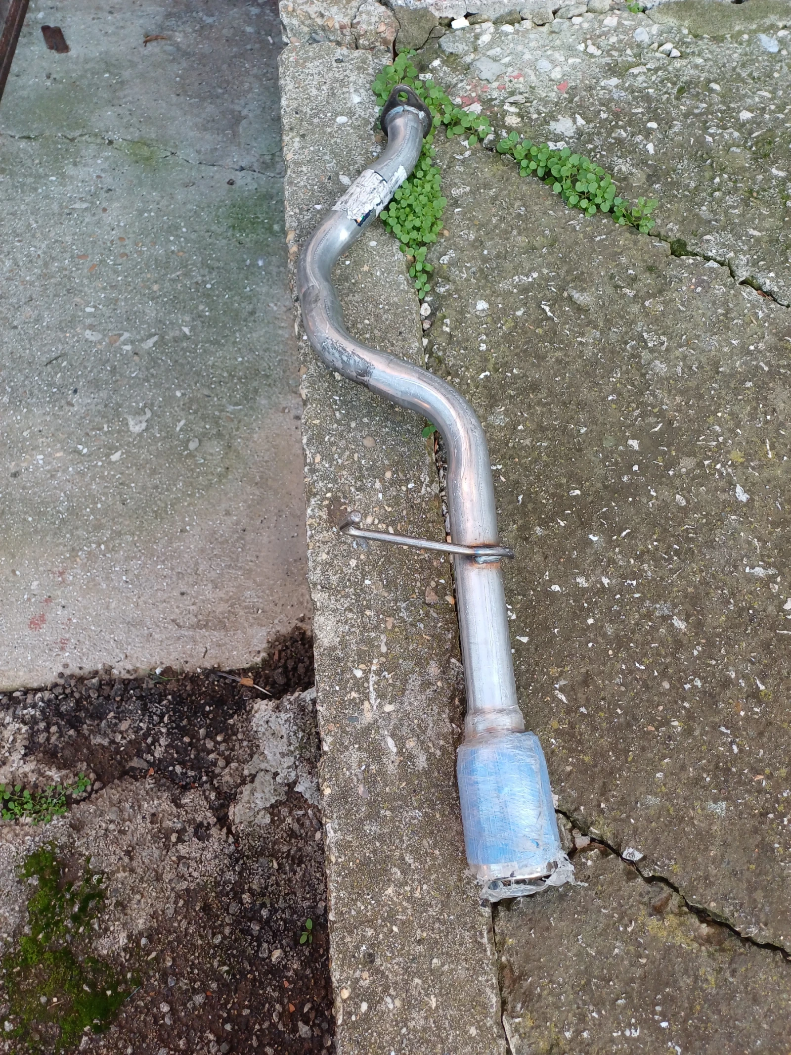 Daihatsu Sirion Sport    и YRV - изображение 4