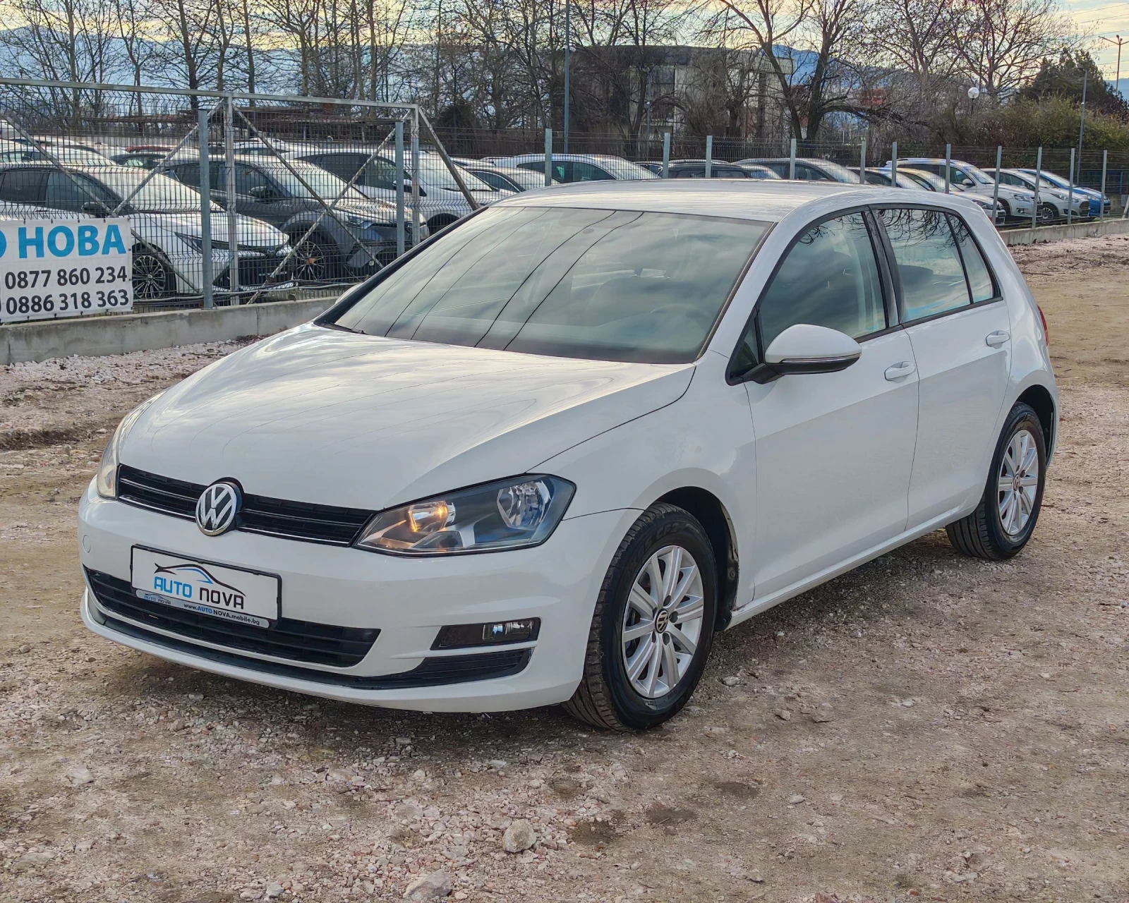 VW Golf 1.6 ДИЗЕЛ 105 К.С. УНИКАЛНО СЪСТОЯНИЕ! - изображение 3
