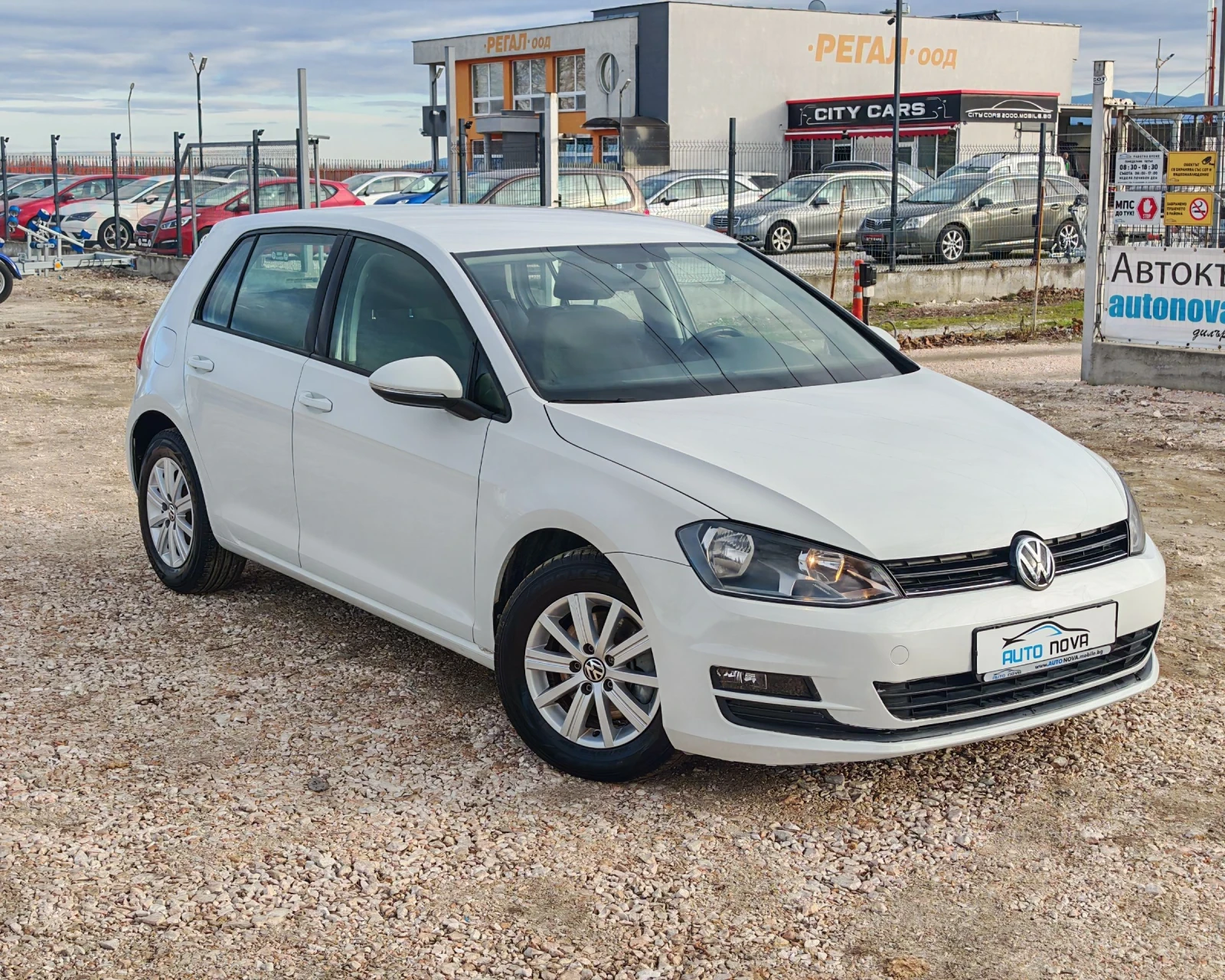 VW Golf 1.6 ����� 105 �.�. �������� ���������! | Mobile.bg � ����������� 16