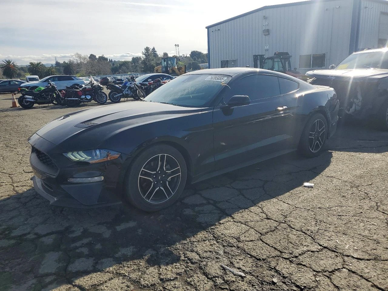 Ford Mustang ECOBOOST PREMIUM FASTBACK| КОЖА| ГОЛЯМА НАВИГАЦИЯ - изображение 3