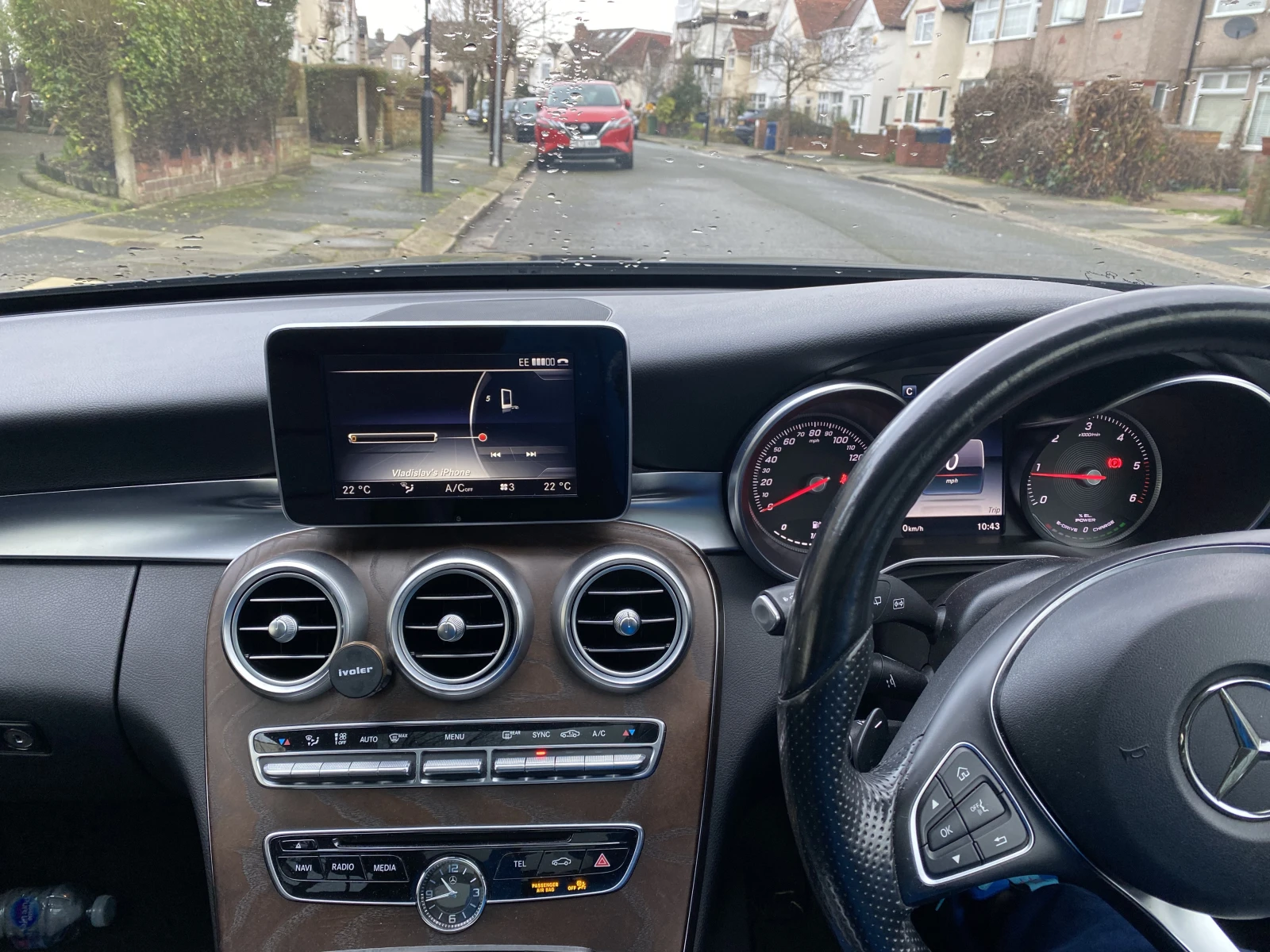 Mercedes-Benz C 300, снимка 12 - Автомобили и джипове - 53788592