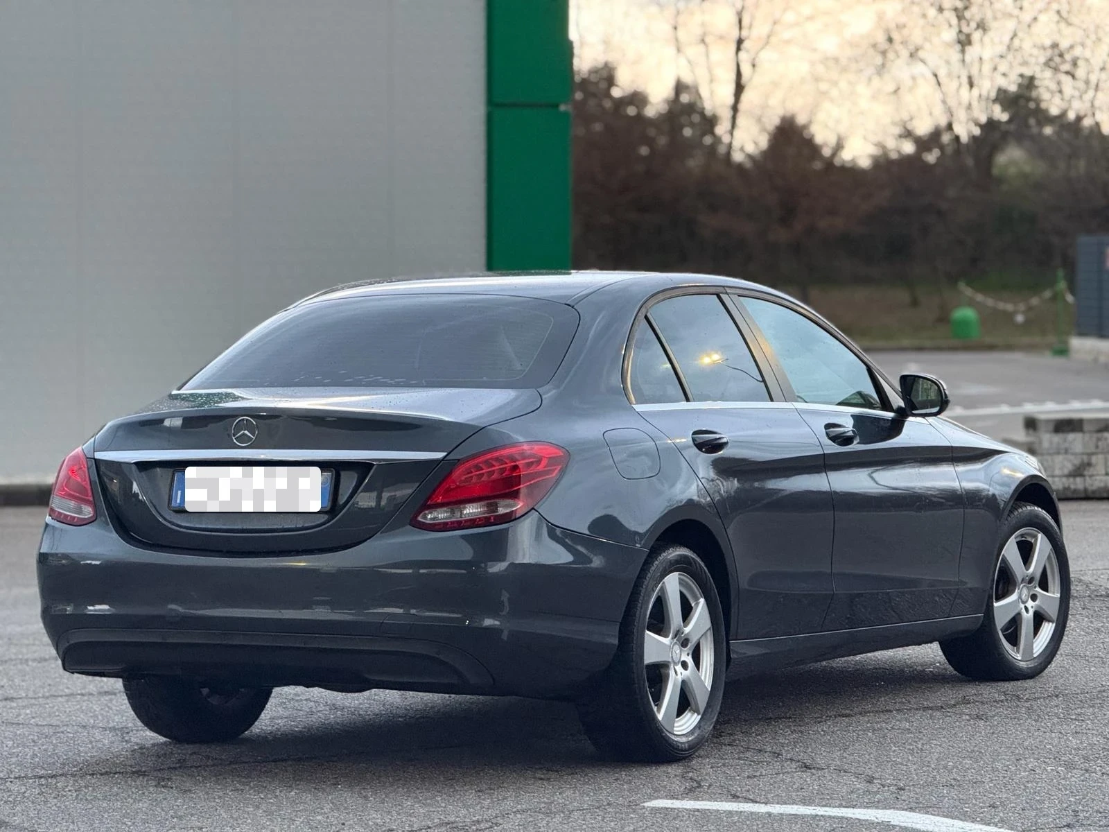 Mercedes-Benz C 180 Auto Premium Plus, снимка 6 - Автомобили и джипове - 53949051